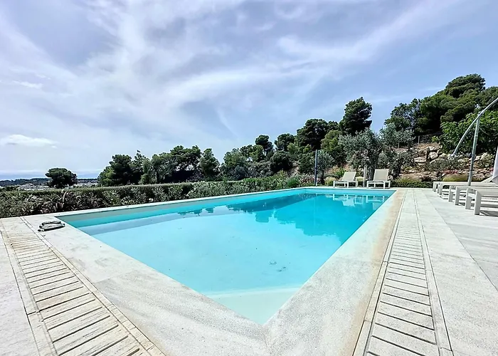 The Privacy By Seaviews *