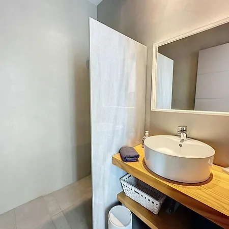 The Privacy By Seaviews *