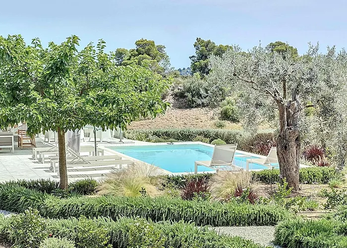 The Privacy By Seaviews Villa *